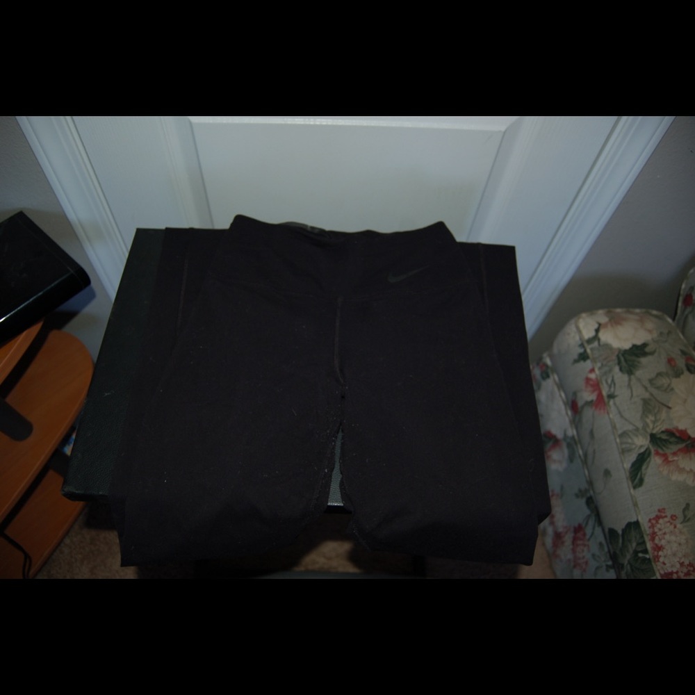 Nike yoga pants